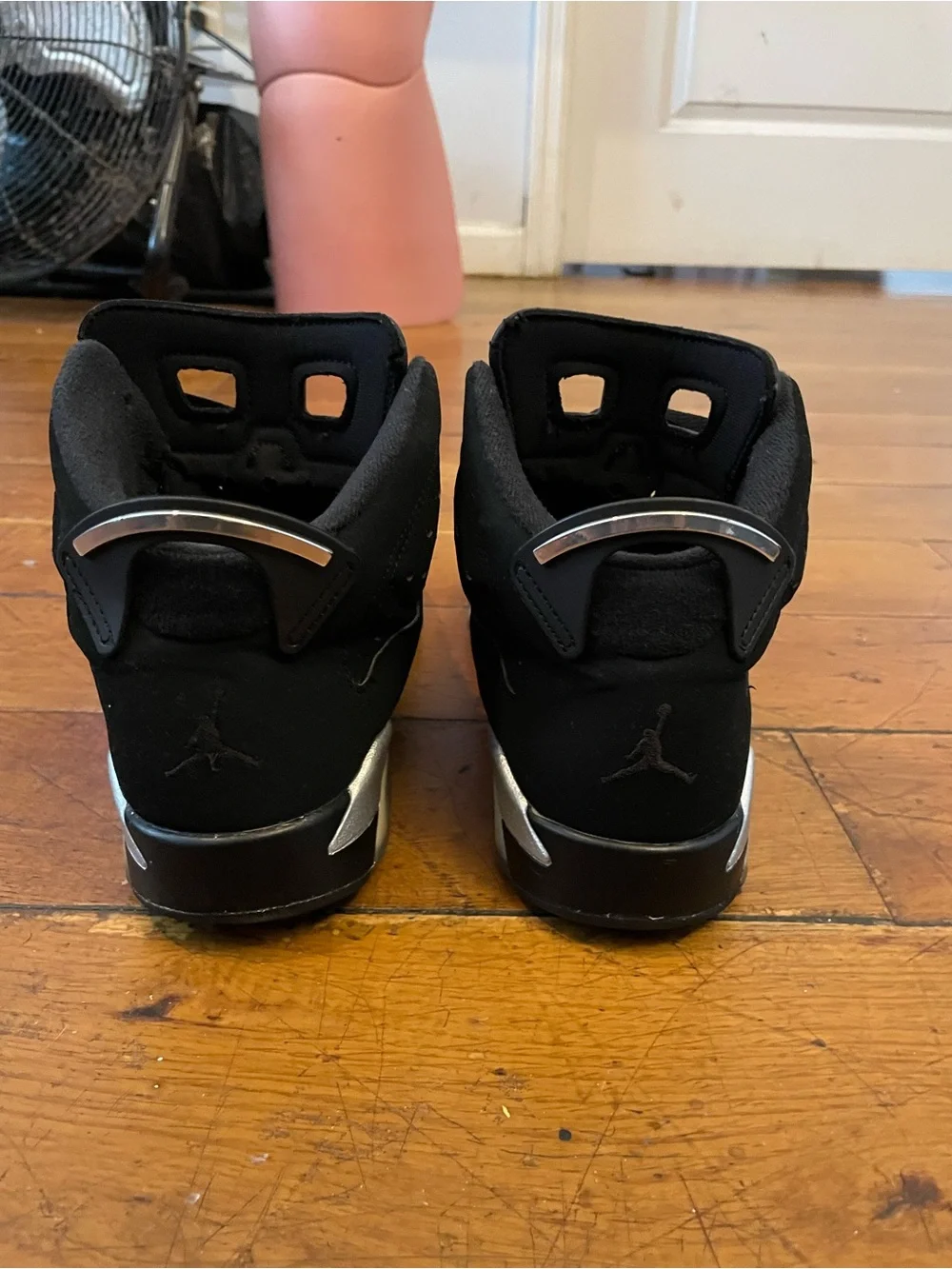 JORDAN Retro 6